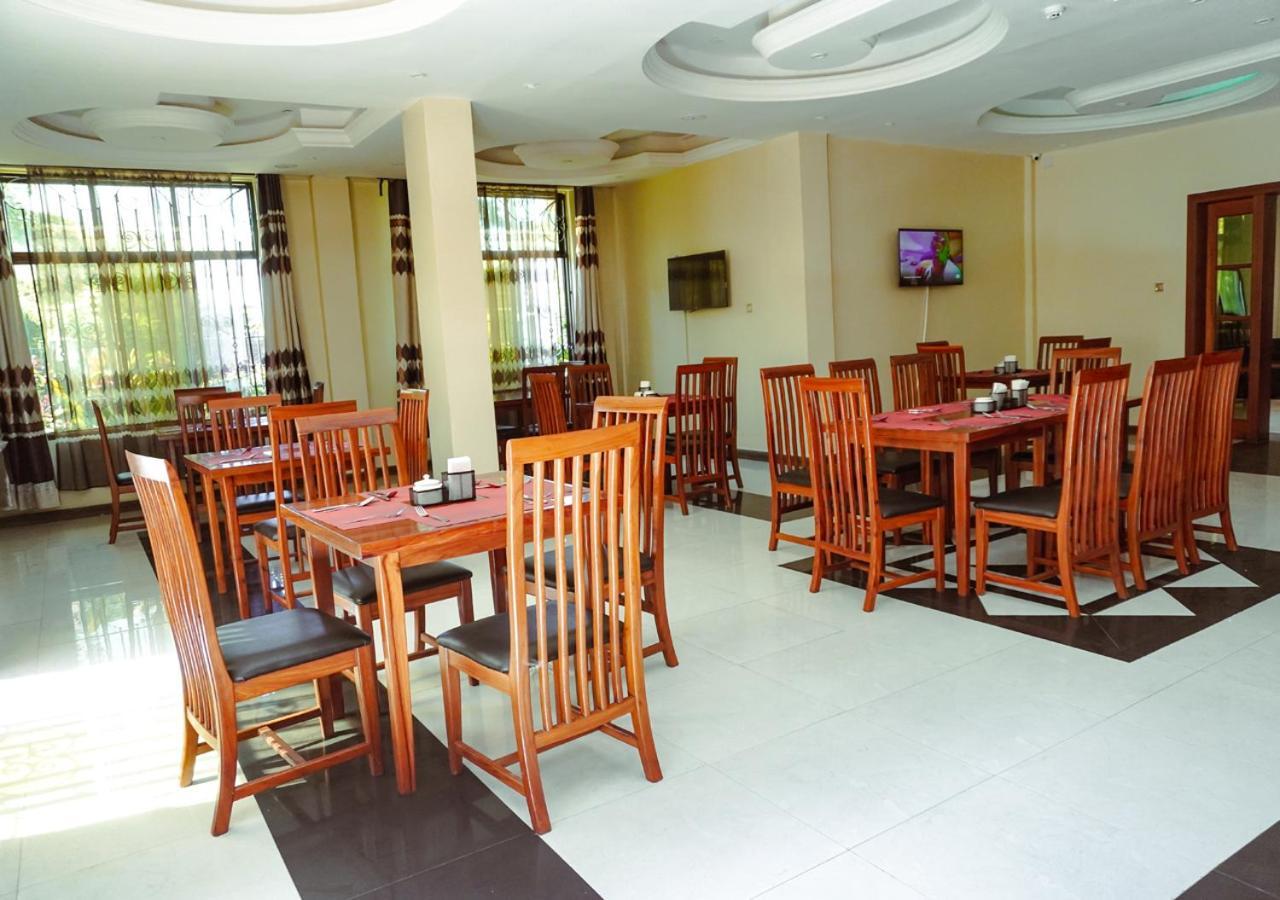 Senator Hotel Arusha Exterior foto